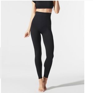 BLANQI Postpartum High Waist Every Day Leggings